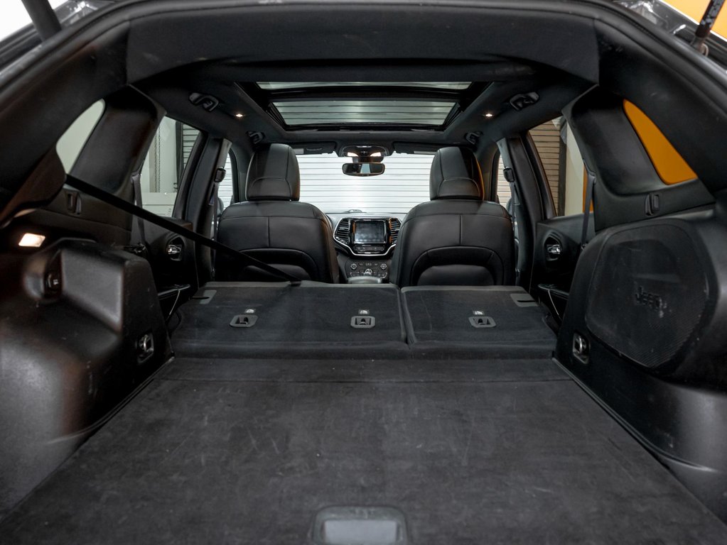 2021 Jeep Cherokee in St-Jérôme, Quebec - 32 - w1024h768px