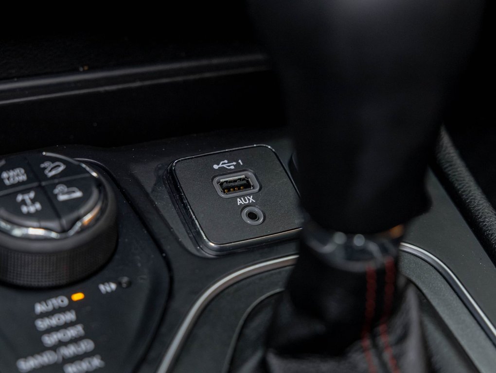2022 Jeep Cherokee in St-Jérôme, Quebec - 24 - w1024h768px