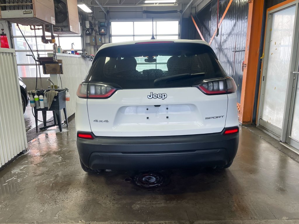 2022 Jeep Cherokee in St-Jérôme, Quebec - 6 - w1024h768px