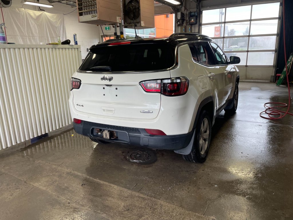 Jeep Compass  2018 à St-Jérôme, Québec - 8 - w1024h768px
