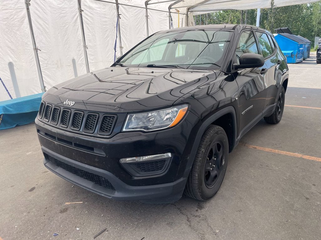 2019 Jeep Compass in St-Jérôme, Quebec - 1 - w1024h768px