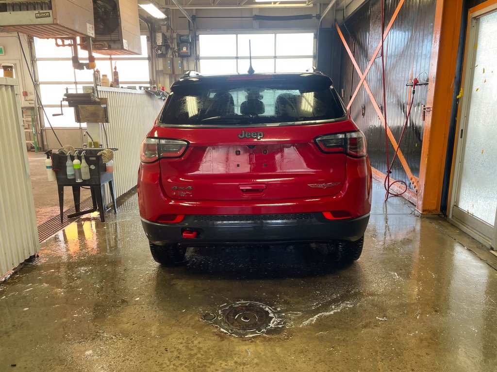 2019 Jeep Compass in St-Jérôme, Quebec - 9 - w1024h768px