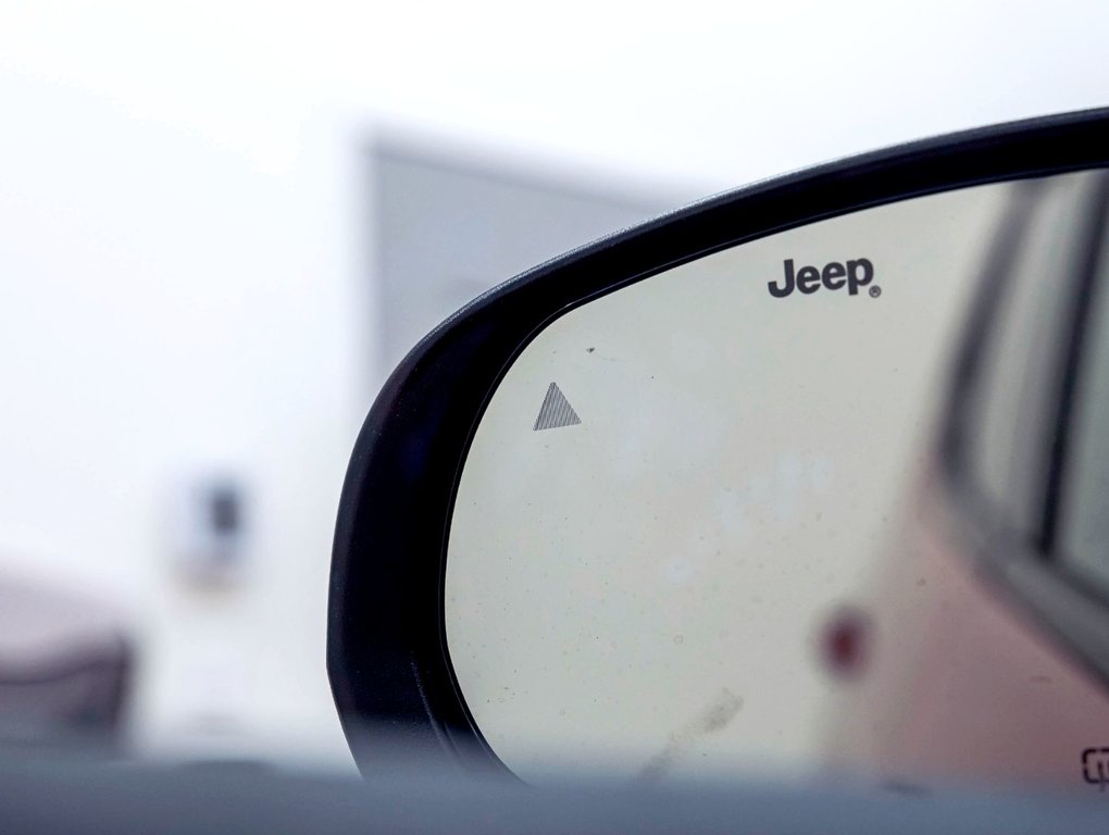 2022 Jeep Compass in St-Jérôme, Quebec - 35 - w1024h768px
