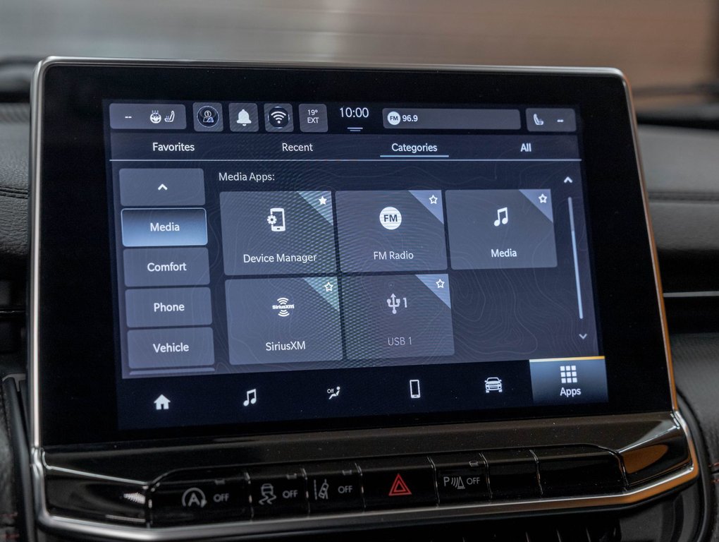 2022 Jeep Compass in St-Jérôme, Quebec - 16 - w1024h768px