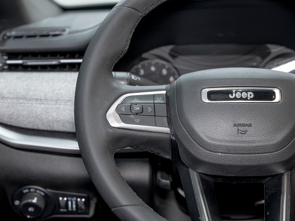 Jeep Compass  2023 à St-Jérôme, Québec - 14 - w1024h768px