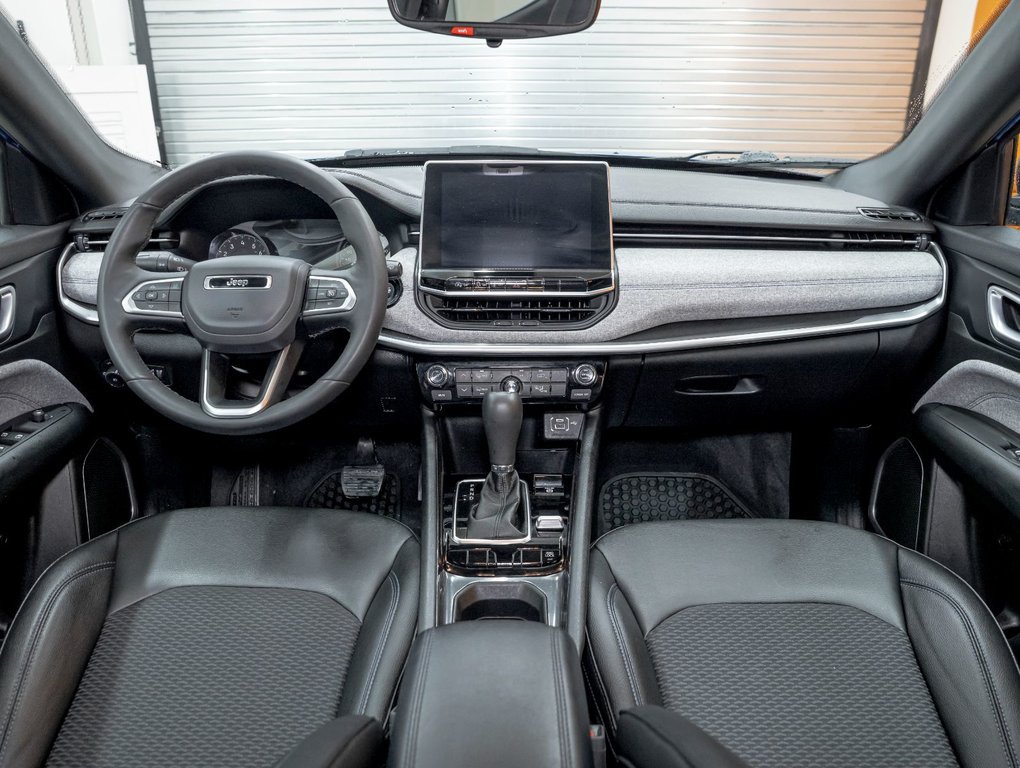 Jeep Compass  2024 à St-Jérôme, Québec - 11 - w1024h768px