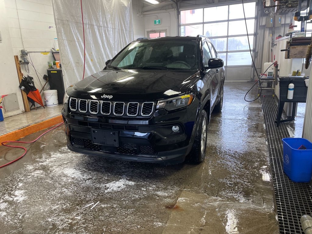 Jeep Compass  2024 à St-Jérôme, Québec - 1 - w1024h768px