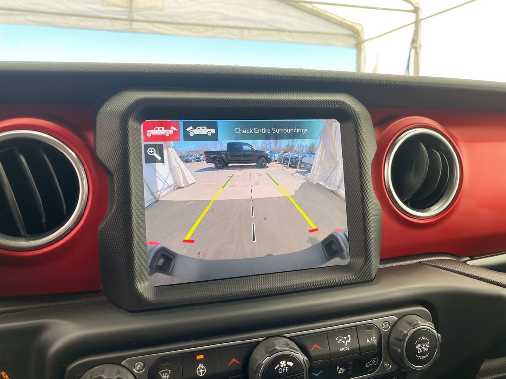 2021 Jeep Gladiator in St-Jérôme, Quebec - 14 - w1024h768px