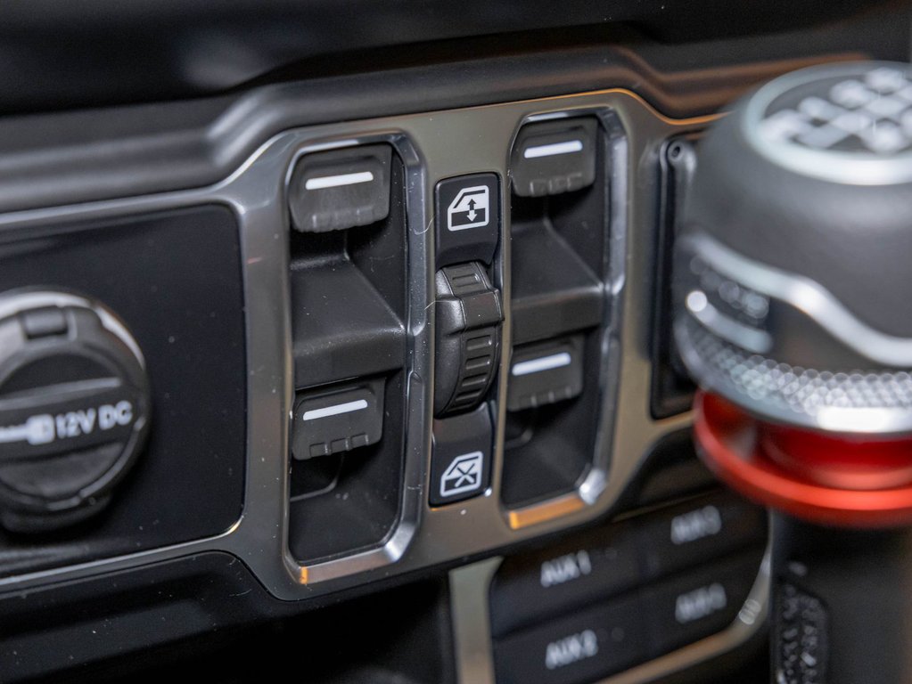 Jeep Gladiator  2021 à St-Jérôme, Québec - 24 - w1024h768px
