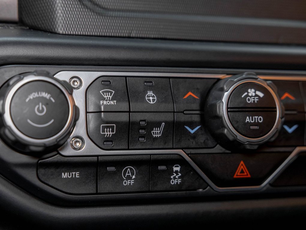 2022 Jeep Gladiator in St-Jérôme, Quebec - 21 - w1024h768px