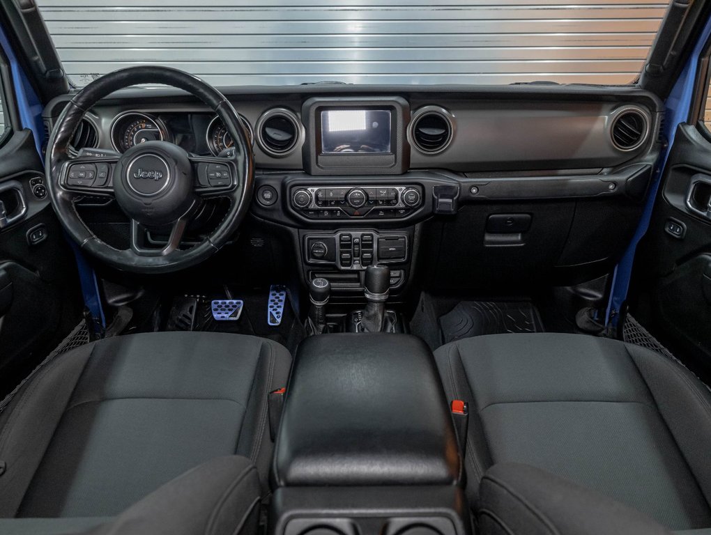 2022 Jeep Gladiator in St-Jérôme, Quebec - 11 - w1024h768px