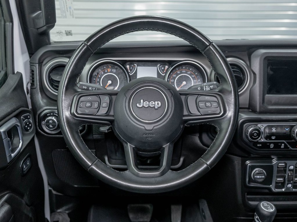 2022 Jeep Gladiator in St-Jérôme, Quebec - 12 - w1024h768px