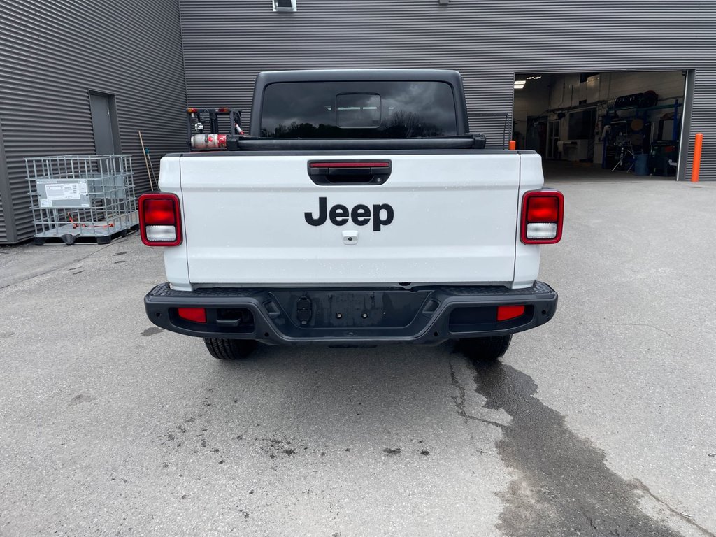 2022 Jeep Gladiator in St-Jérôme, Quebec - 6 - w1024h768px