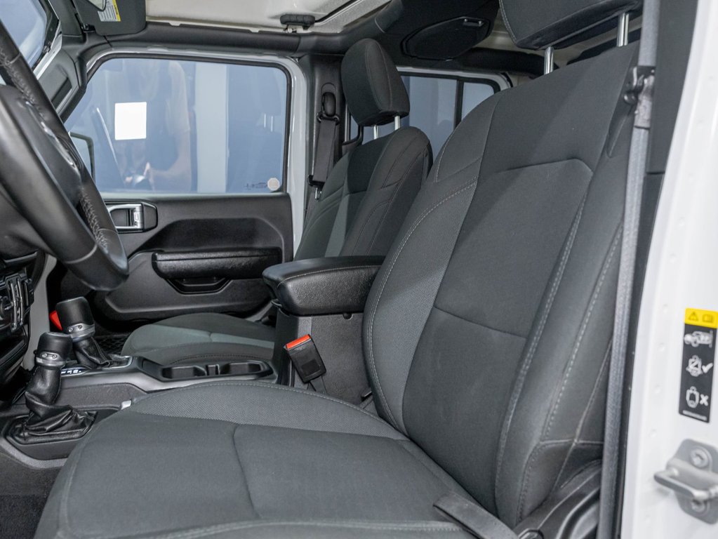 2022 Jeep Gladiator in St-Jérôme, Quebec - 10 - w1024h768px