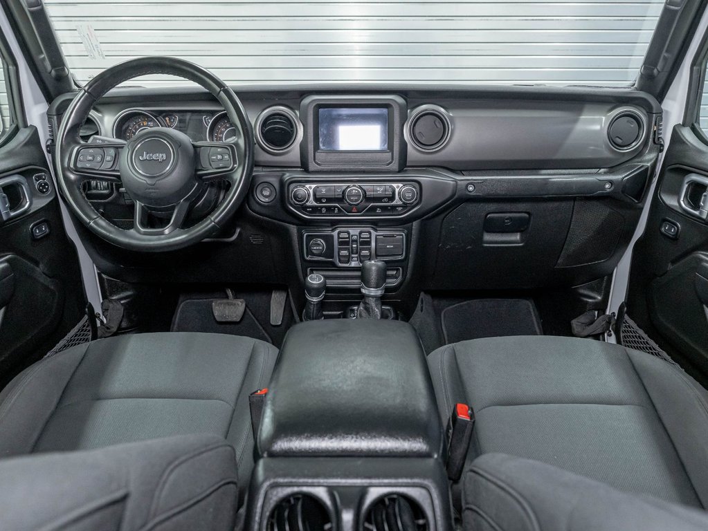 2022 Jeep Gladiator in St-Jérôme, Quebec - 11 - w1024h768px