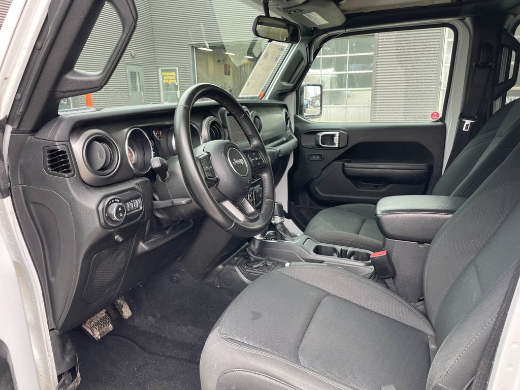2022 Jeep Gladiator in St-Jérôme, Quebec - 3 - w1024h768px