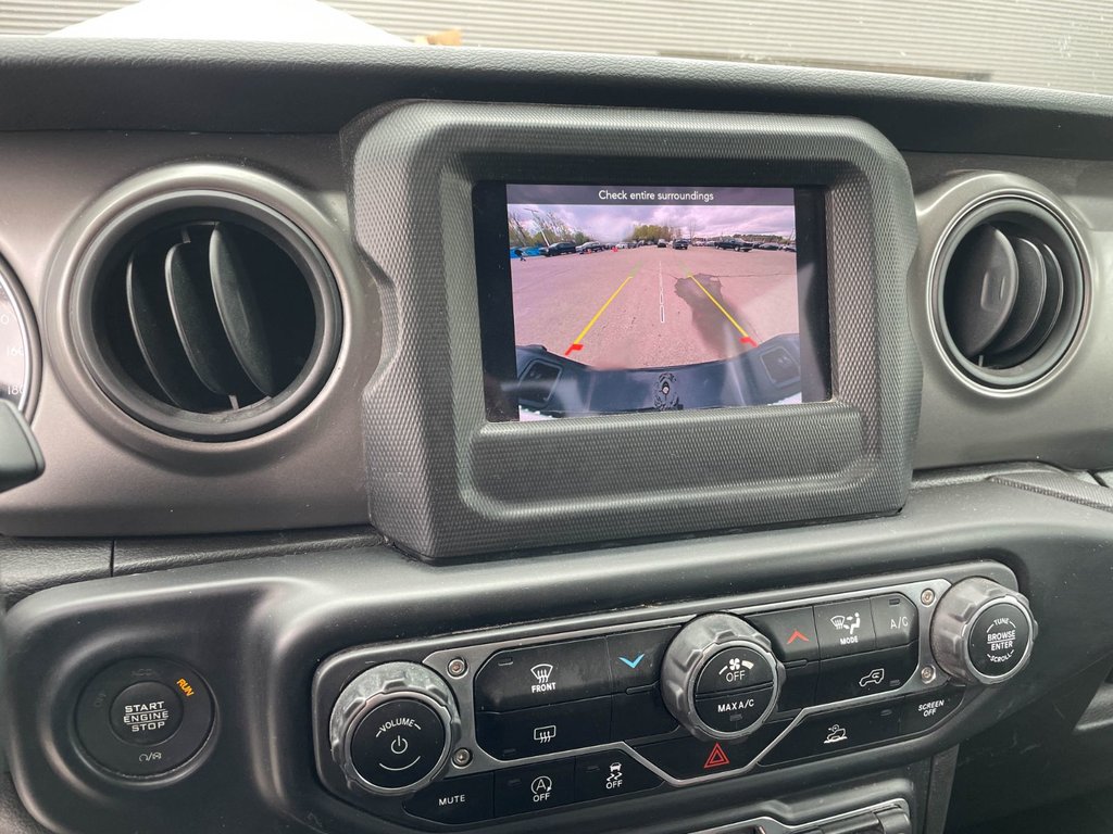 2022 Jeep Gladiator in St-Jérôme, Quebec - 12 - w1024h768px