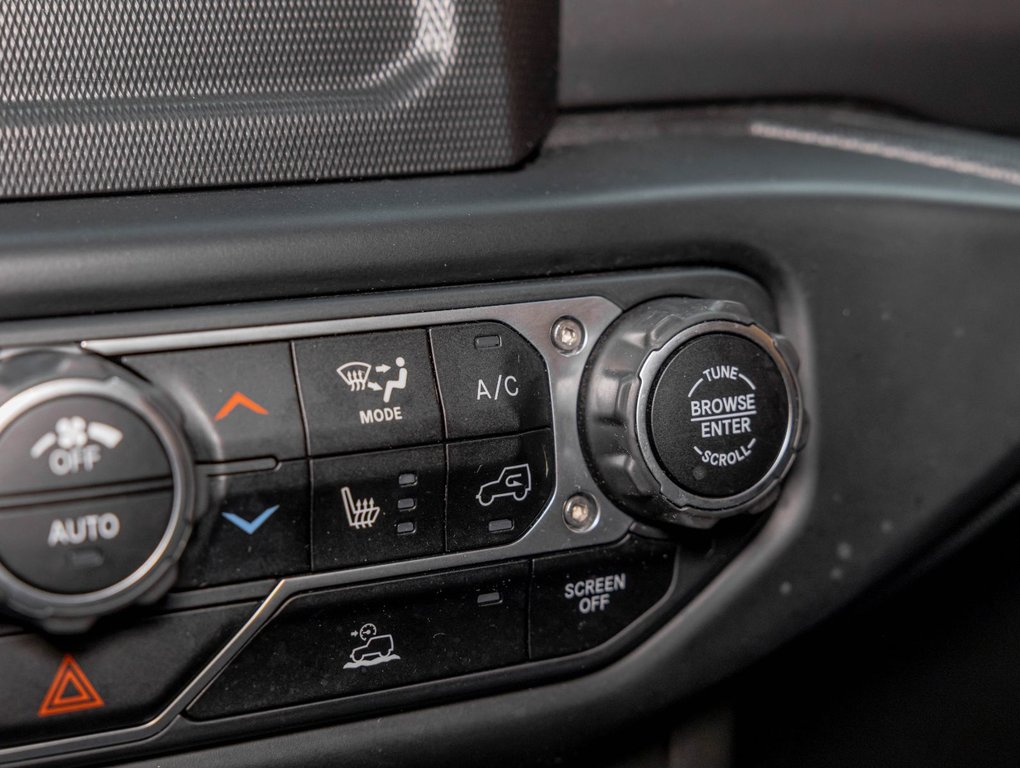 Jeep Gladiator  2023 à St-Jérôme, Québec - 21 - w1024h768px