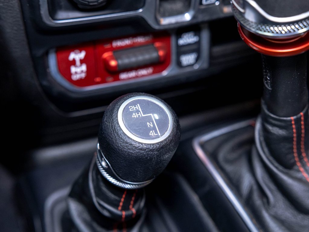 2023 Jeep Gladiator in St-Jérôme, Quebec - 25 - w1024h768px