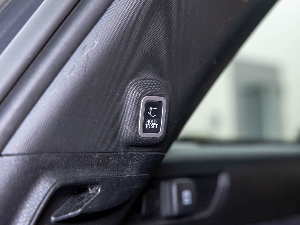Jeep Grand Cherokee 4xe  2022 à St-Jérôme, Québec - 38 - w1024h768px