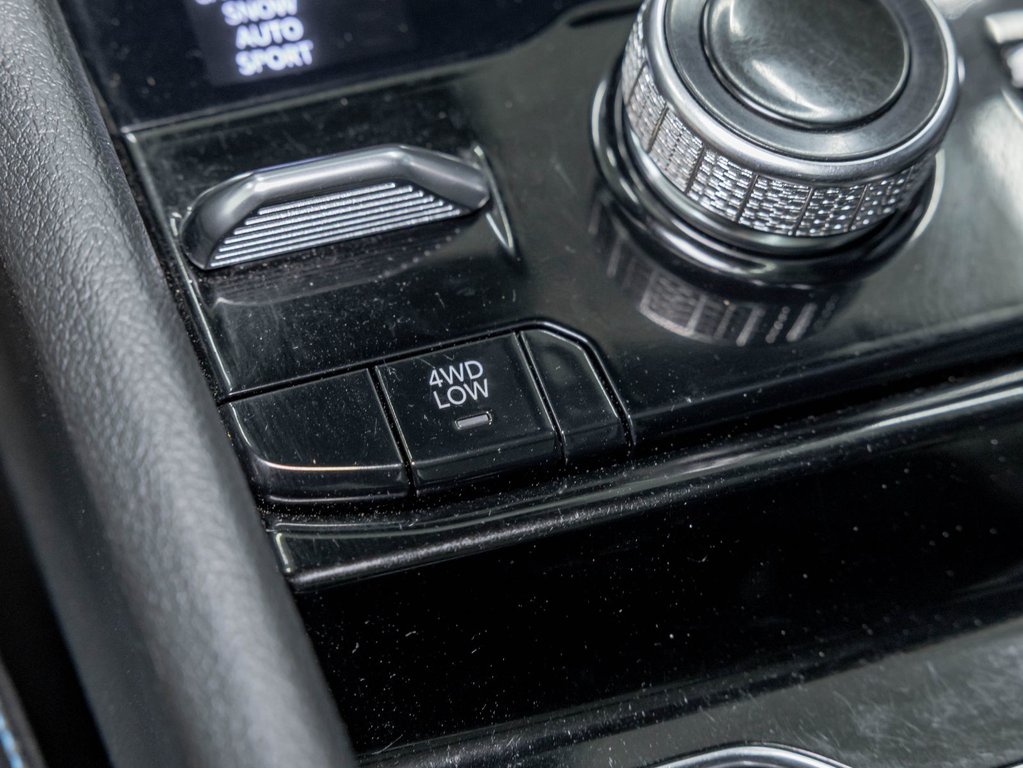 2022 Jeep Grand Cherokee 4xe in St-Jérôme, Quebec - 24 - w1024h768px