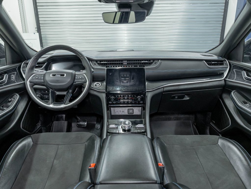 2022 Jeep Grand Cherokee 4xe in St-Jérôme, Quebec - 12 - w1024h768px