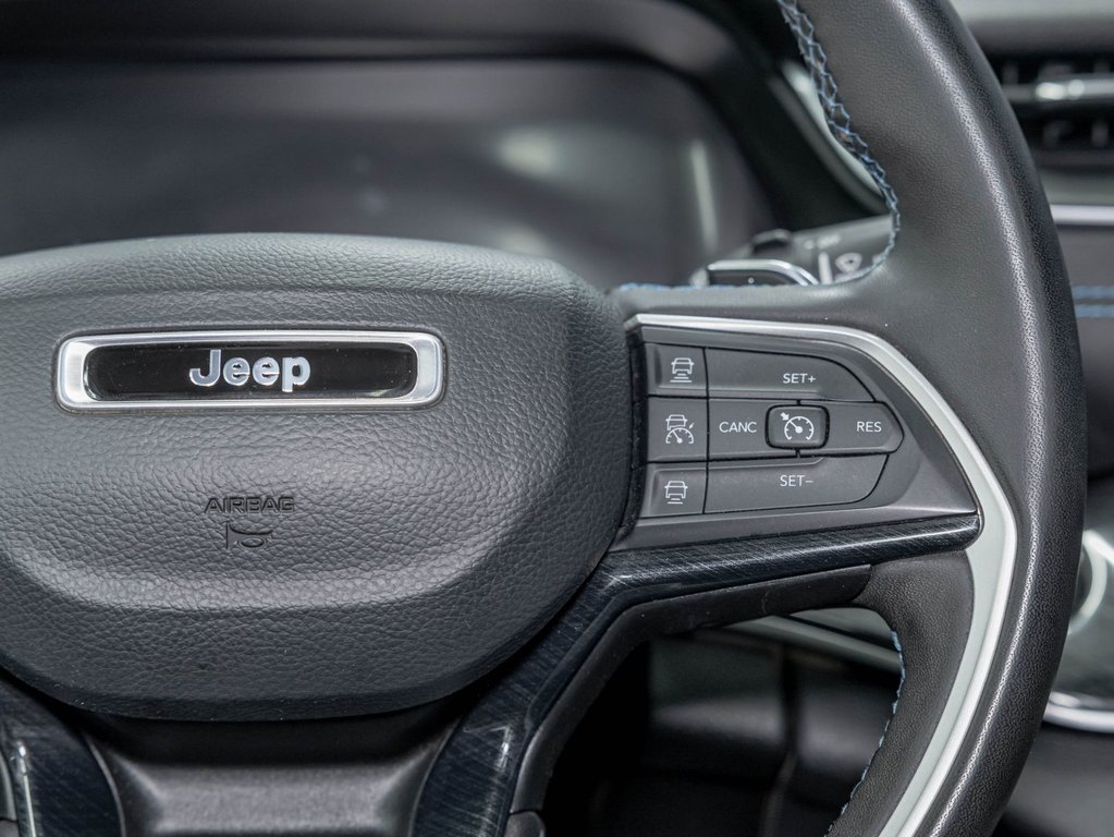2022 Jeep Grand Cherokee 4xe in St-Jérôme, Quebec - 16 - w1024h768px
