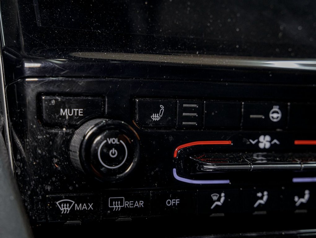 2023 Jeep Grand Cherokee L in St-Jérôme, Quebec - 21 - w1024h768px