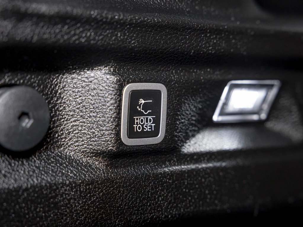 2023 Jeep Grand Cherokee L in St-Jérôme, Quebec - 37 - w1024h768px