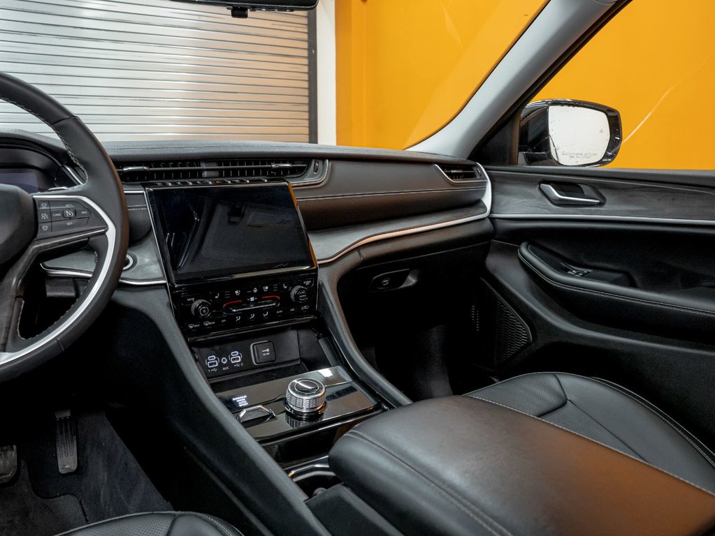 2023 Jeep Grand Cherokee L in St-Jérôme, Quebec - 20 - w1024h768px