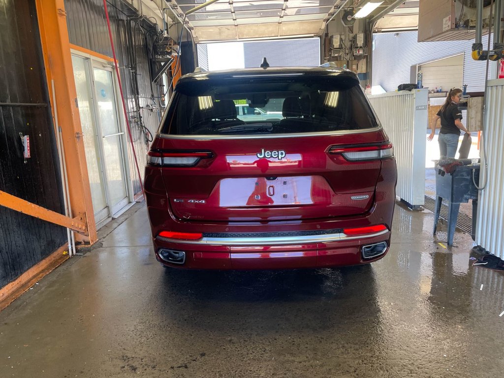 Jeep Grand Cherokee L  2023 à St-Jérôme, Québec - 9 - w1024h768px