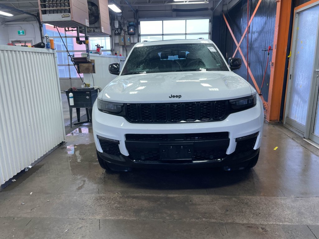 Jeep Grand Cherokee L  2024 à St-Jérôme, Québec - 6 - w1024h768px