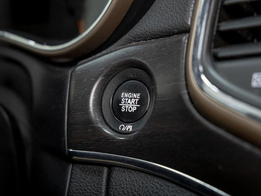 Jeep Grand Cherokee  2017 à St-Jérôme, Québec - 26 - w1024h768px