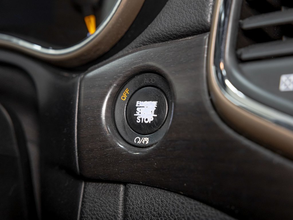 Jeep Grand Cherokee  2017 à St-Jérôme, Québec - 26 - w1024h768px