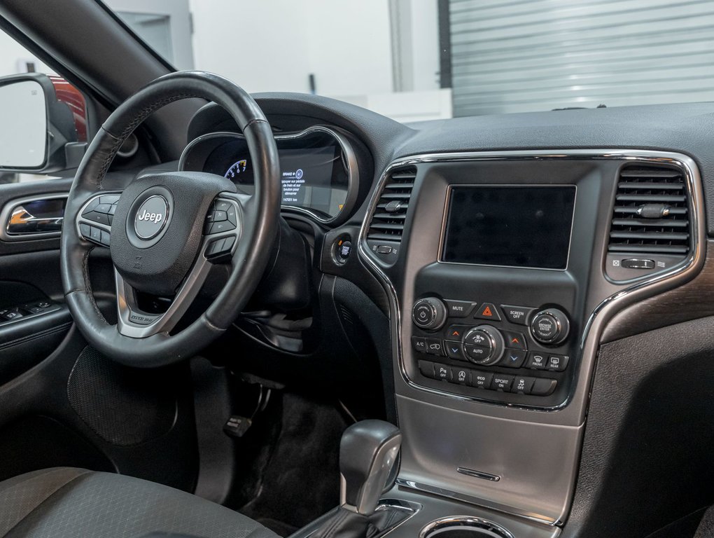 2018 Jeep Grand Cherokee in St-Jérôme, Quebec - 28 - w1024h768px