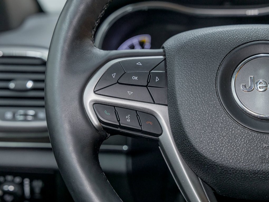 Jeep Grand Cherokee  2018 à St-Jérôme, Québec - 15 - w1024h768px