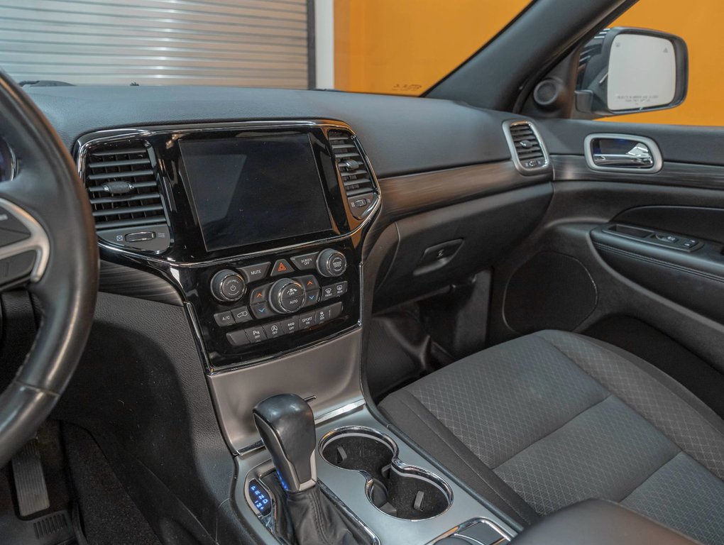 2019 Jeep Grand Cherokee in St-Jérôme, Quebec - 22 - w1024h768px