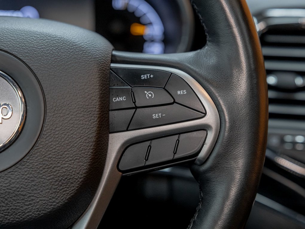 Jeep Grand Cherokee  2019 à St-Jérôme, Québec - 16 - w1024h768px