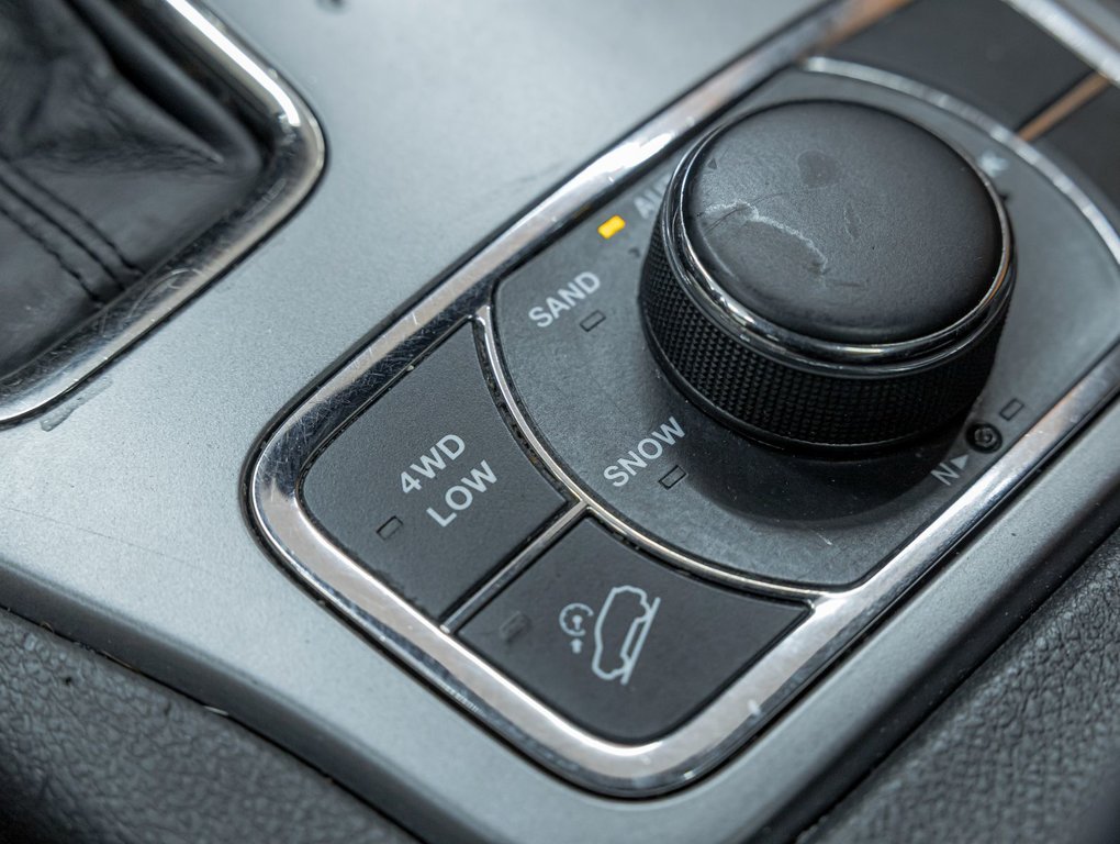 Jeep Grand Cherokee  2019 à St-Jérôme, Québec - 26 - w1024h768px