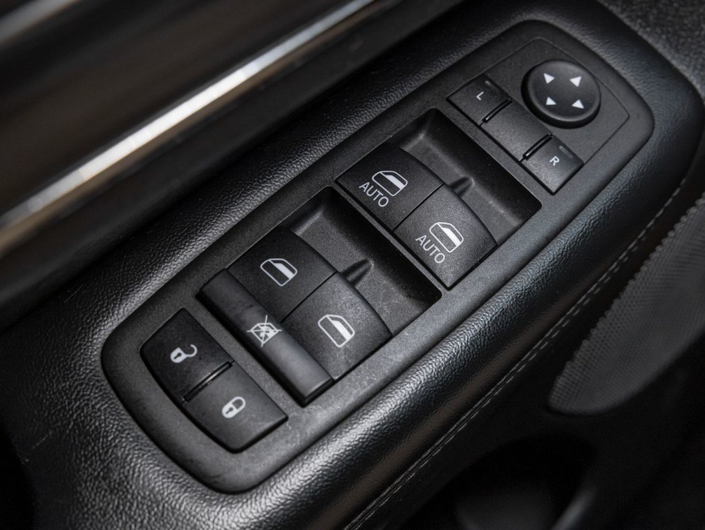 Jeep Grand Cherokee  2019 à St-Jérôme, Québec - 30 - w1024h768px