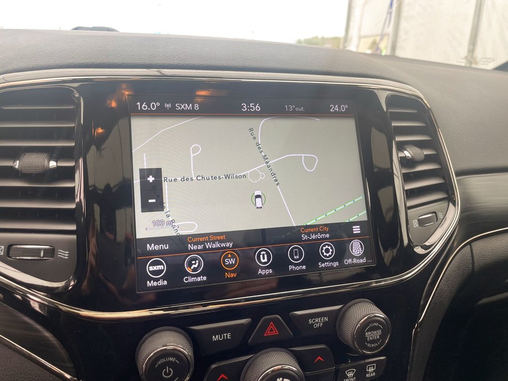 Jeep Grand Cherokee  2020 à St-Jérôme, Québec - 6 - w1024h768px