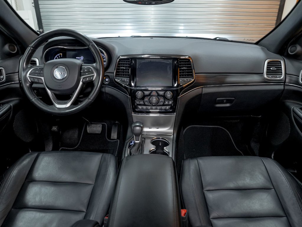 2020 Jeep Grand Cherokee in St-Jérôme, Quebec - 11 - w1024h768px