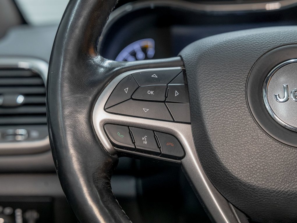 Jeep Grand Cherokee  2021 à St-Jérôme, Québec - 15 - w1024h768px