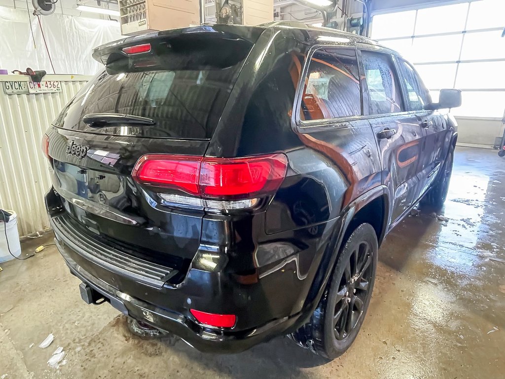 2021 Jeep Grand Cherokee in St-Jérôme, Quebec - 9 - w1024h768px