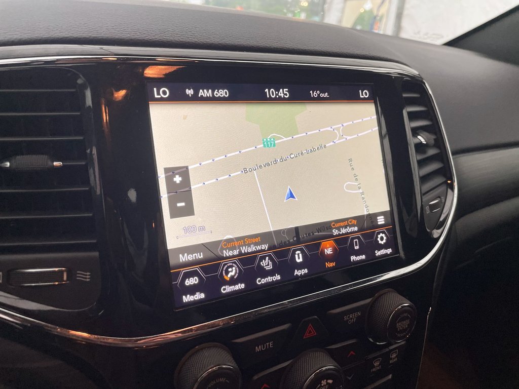 Jeep Grand Cherokee  2021 à St-Jérôme, Québec - 3 - w1024h768px