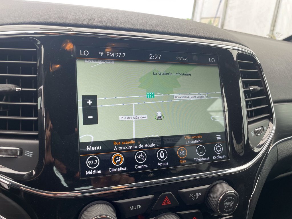 2021 Jeep Grand Cherokee in St-Jérôme, Quebec - 3 - w1024h768px