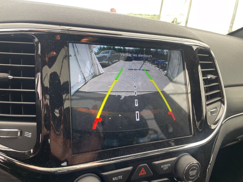 2021 Jeep Grand Cherokee in St-Jérôme, Quebec - 16 - w1024h768px