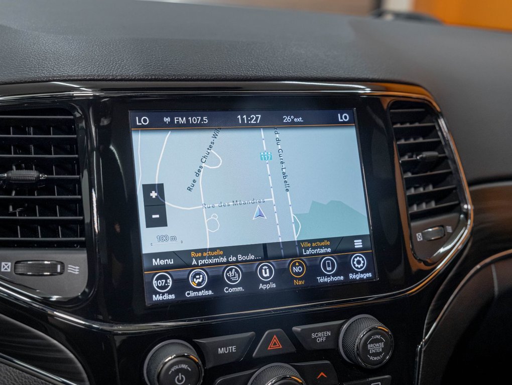 2021 Jeep Grand Cherokee in St-Jérôme, Quebec - 17 - w1024h768px