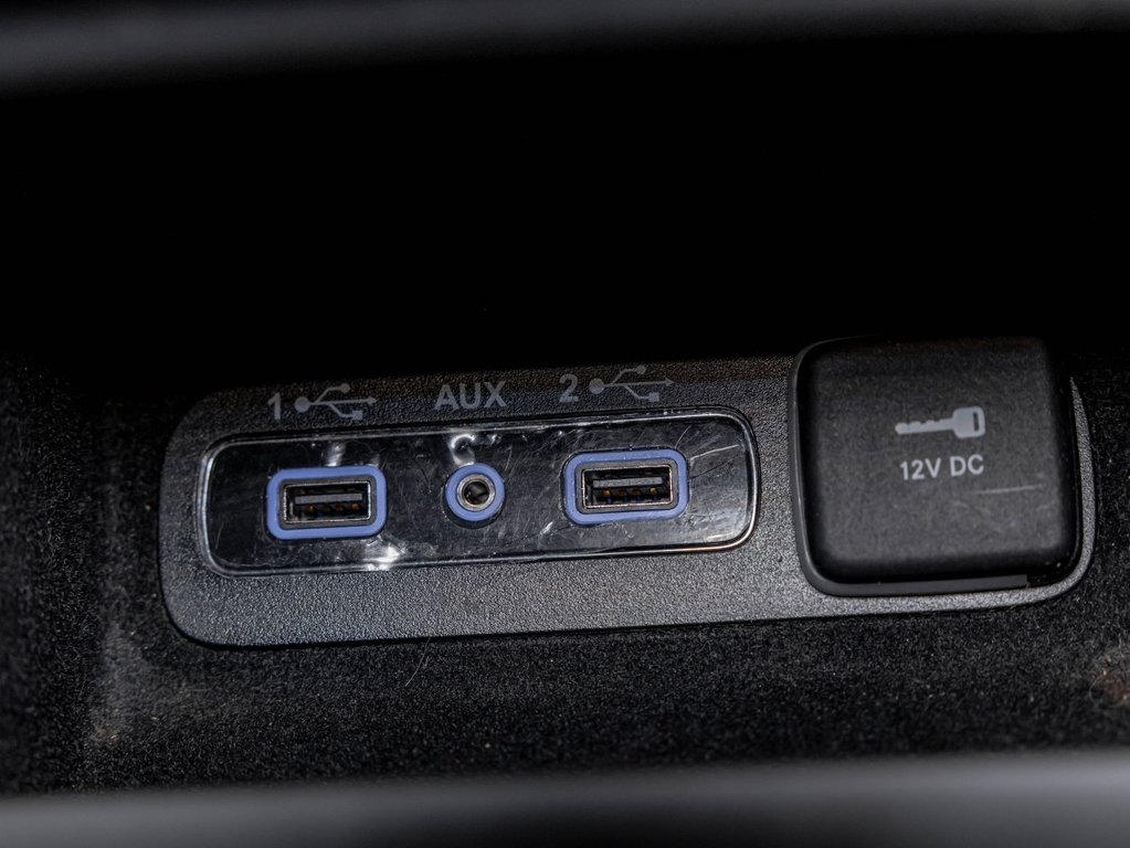 2021 Jeep Grand Cherokee in St-Jérôme, Quebec - 25 - w1024h768px