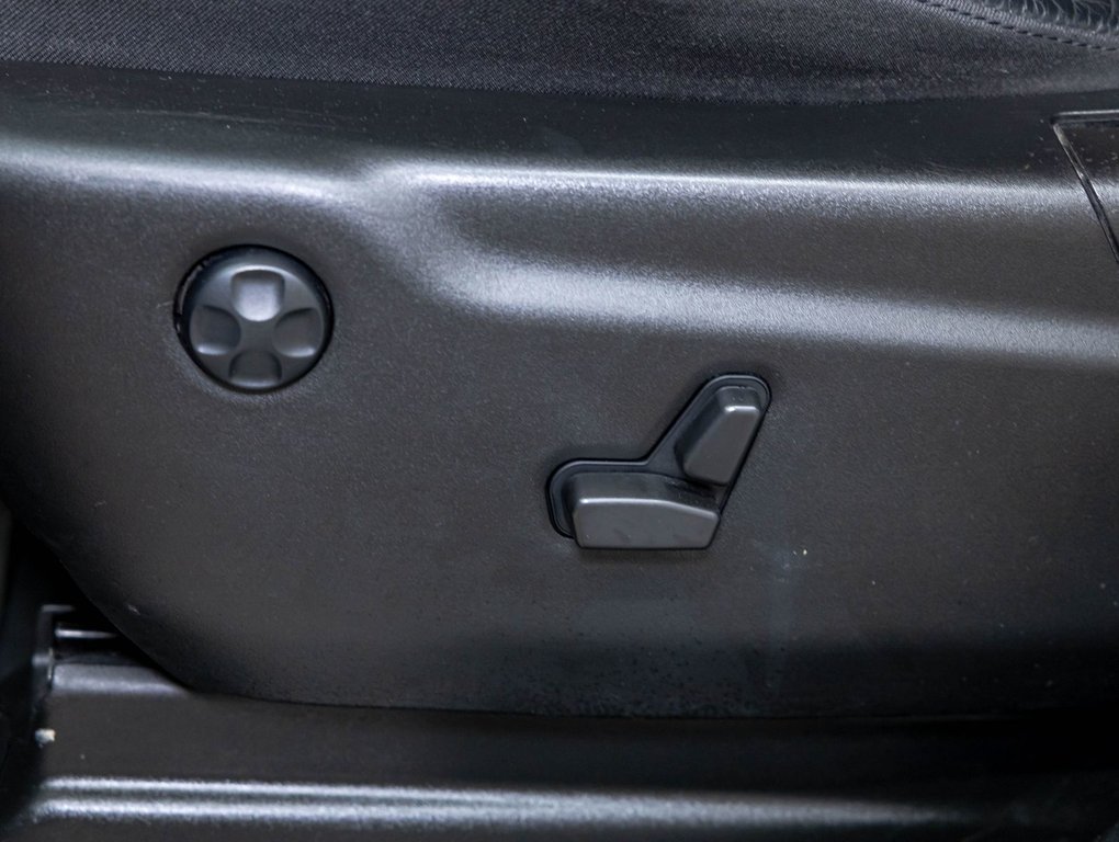 2022 Jeep Grand Cherokee in St-Jérôme, Quebec - 24 - w1024h768px